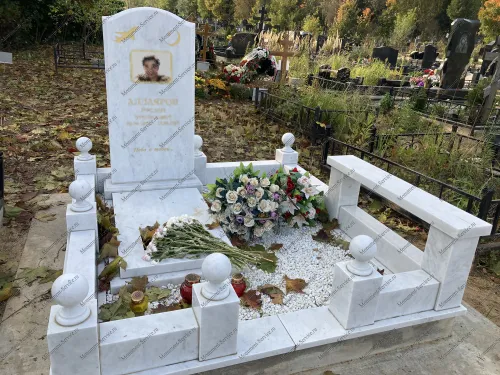 Изображение №16: Памятники из мрамора в Москве — заказать памятник на кладбище